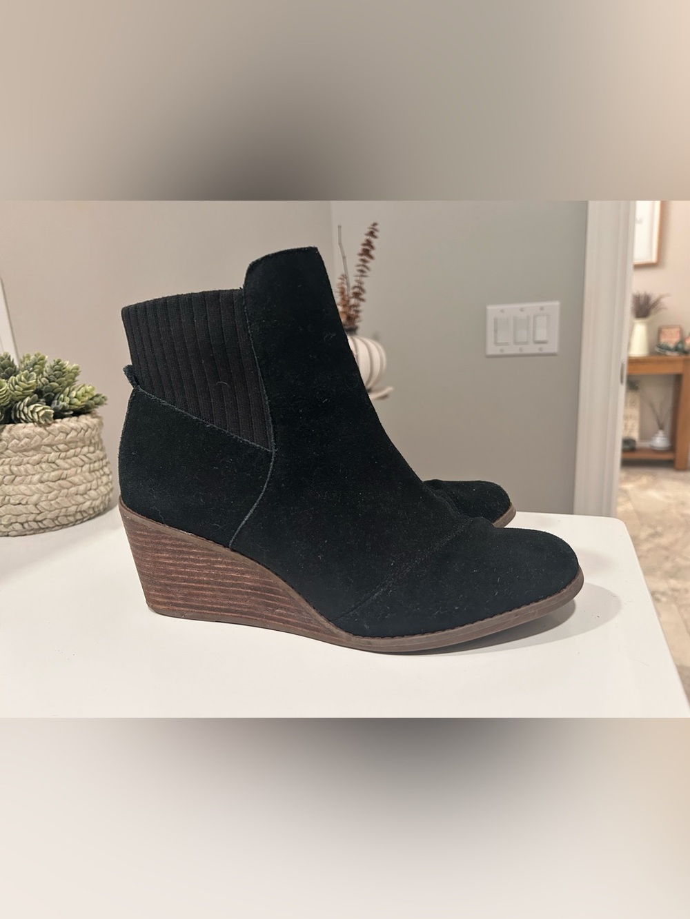 Tom’s Women's Black Suede Wedge Ankle Boot